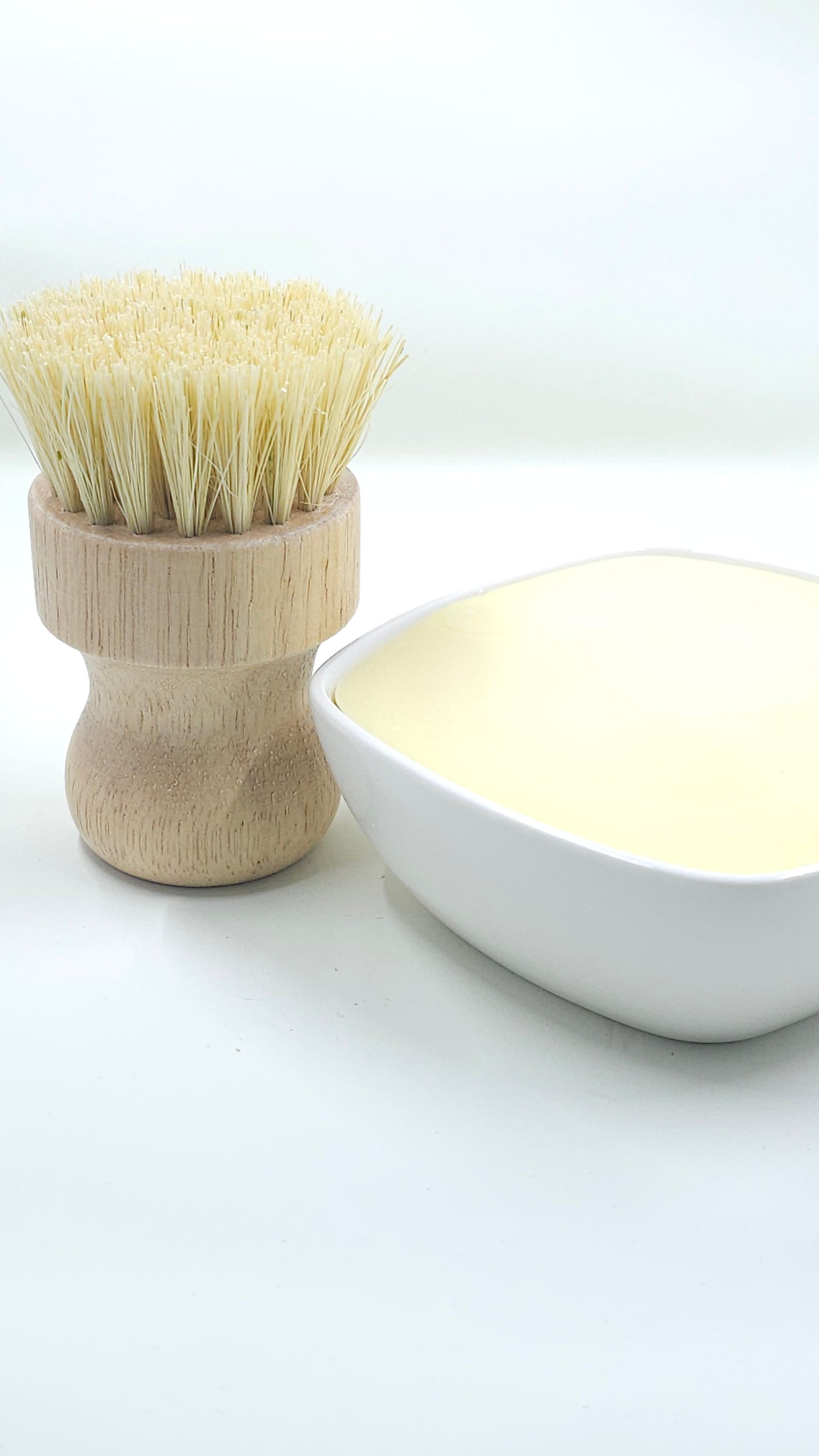 Nomad Suds All Natural Dish soap (W/ Bamboo Brush)
